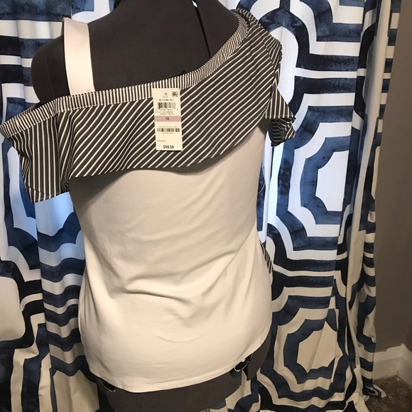 Top - Picture 3 of 3